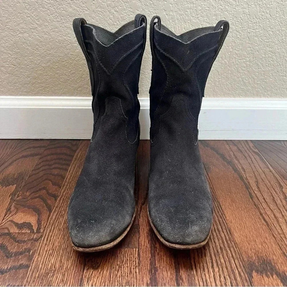 I.N.K. Made in Italy Black Leather Pull On Chelsea Booties Boots 39 Sz US 8-9 - Picture 3 of 16